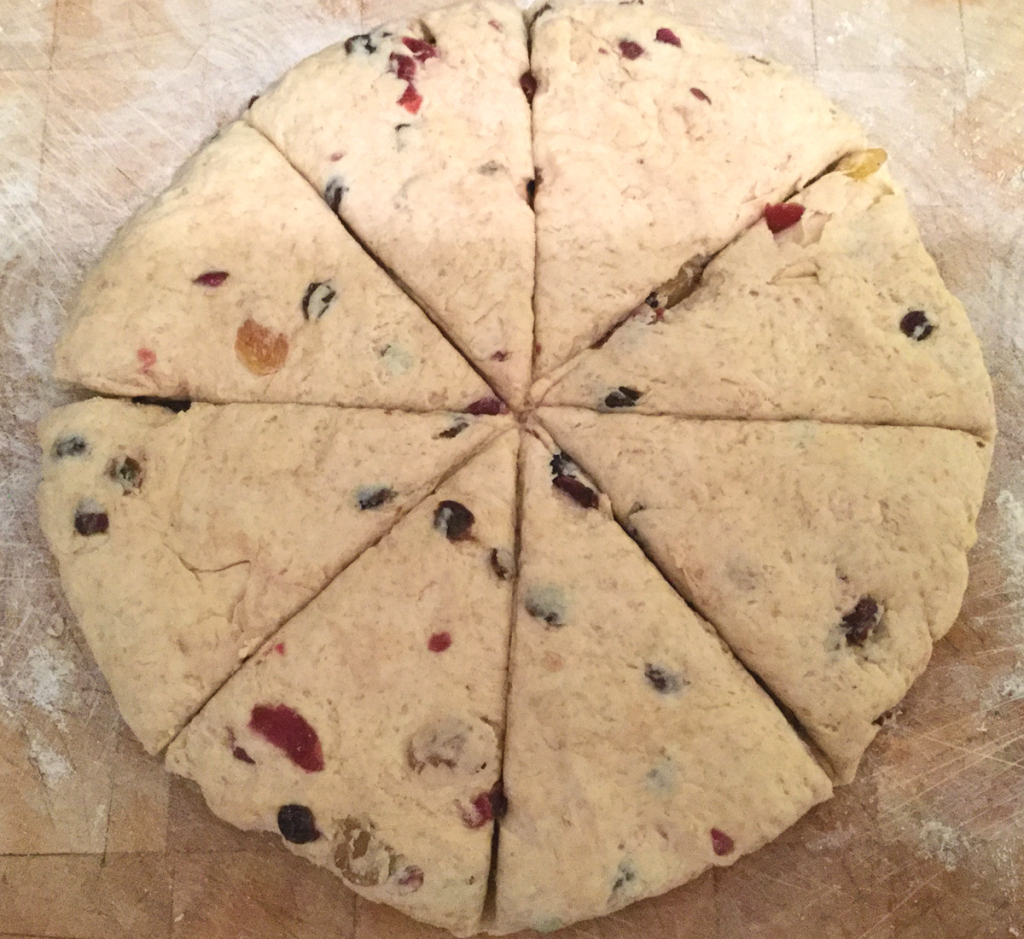 scones-board-sliced